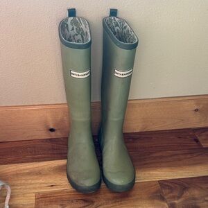 Smith & Hawken Olive Green Tall Gardening Boots